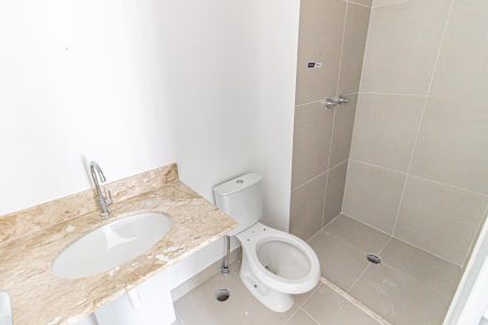 Apartamento à venda com 68m², 2 quartos e 1 vaga Apartamento à venda com 68m², 2 quartos e 1 vagaBanheiro Social