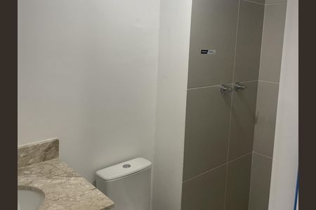 Apartamento à venda com 68m², 2 quartos e 1 vagaBanheiro Social