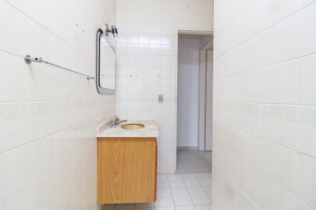 Casa à venda com 200m², 4 quartos e 3 vagasEdícula - Banheiro