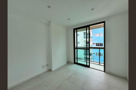 Apartamento para alugar com 75m², 2 quartos e 1 vaga Apartamento para alugar com 75m², 2 quartos e 1 vagaQuarto