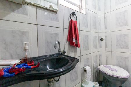 Casa à venda com 404m², 6 quartos e 2 vagas Casa à venda com 404m², 6 quartos e 2 vagasCasa 1: Banheiro