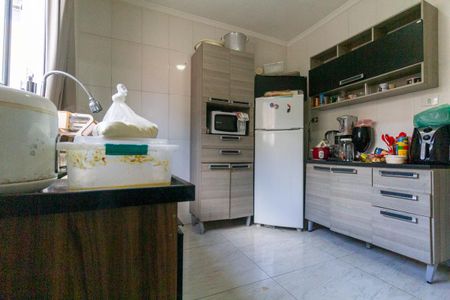 Casa à venda com 404m², 6 quartos e 2 vagas Casa à venda com 404m², 6 quartos e 2 vagasCasa 3: Cozinha