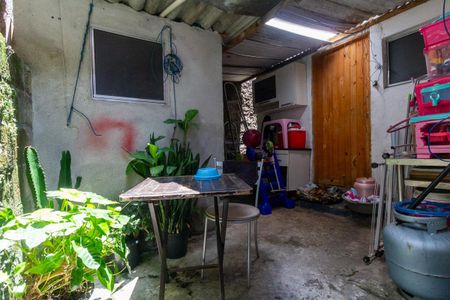 Casa à venda com 404m², 6 quartos e 2 vagas Casa à venda com 404m², 6 quartos e 2 vagasQuintal