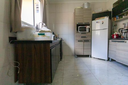 Casa à venda com 404m², 6 quartos e 2 vagas Casa à venda com 404m², 6 quartos e 2 vagasCasa 3: Cozinha