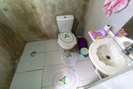 Casa à venda com 404m², 6 quartos e 2 vagas Casa à venda com 404m², 6 quartos e 2 vagasCasa 1: Banheiro