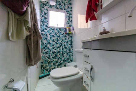 Casa à venda com 404m², 6 quartos e 2 vagas Casa à venda com 404m², 6 quartos e 2 vagasCasa 3: Banheiro