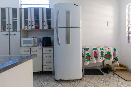 Casa à venda com 404m², 6 quartos e 2 vagas Casa à venda com 404m², 6 quartos e 2 vagasCasa 2: Cozinha