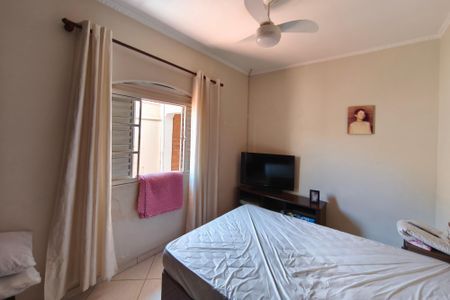 Casa à venda com 19m², 3 quartos e 3 vagasQuarto 3