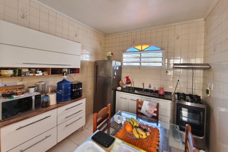 Casa à venda com 19m², 3 quartos e 3 vagasCozinha