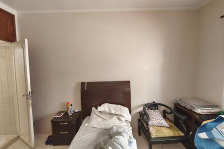 Casa à venda com 19m², 3 quartos e 3 vagasQuarto Suíte