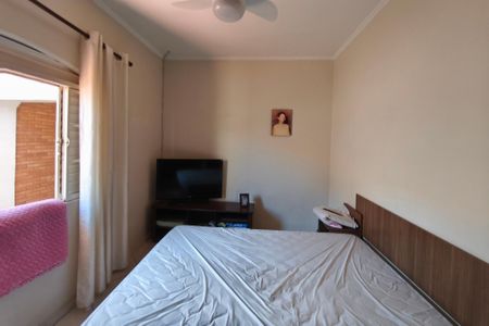 Casa à venda com 19m², 3 quartos e 3 vagasQuarto 3