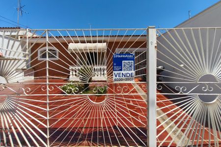 Casa à venda com 19m², 3 quartos e 3 vagasFachada