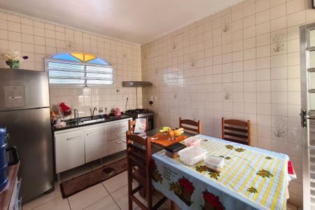 Casa à venda com 19m², 3 quartos e 3 vagasCozinha