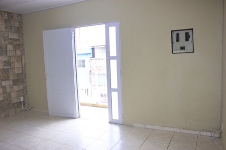 Sala de casa para alugar com 2 quartos, 95m² em Jardim Presidente Dutra, Guarulhos