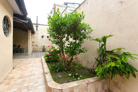 Casa à venda com 134m², 2 quartos e sem vagaQuintal / Jardim