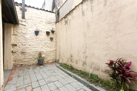 Casa à venda com 134m², 2 quartos e sem vagaQuintal