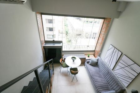Studio para alugar com 34m², 1 quarto e sem vaga Studio para alugar com 34m², 1 quarto e sem vagaStudio