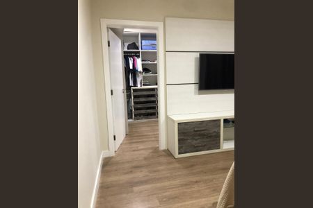 Casa para alugar com 226m², 4 quartos e 4 vagas