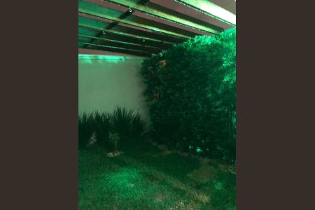 Casa para alugar com 226m², 4 quartos e 4 vagas