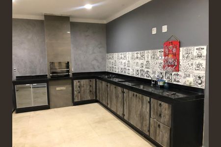 Casa para alugar com 226m², 4 quartos e 4 vagas