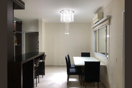 Casa para alugar com 226m², 4 quartos e 4 vagas