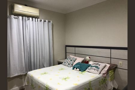 Casa para alugar com 226m², 4 quartos e 4 vagas