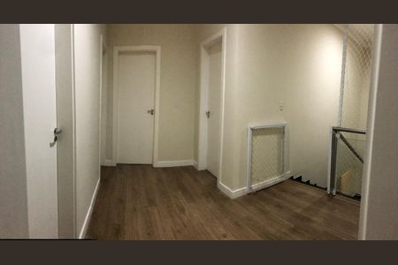 Casa para alugar com 226m², 4 quartos e 4 vagas