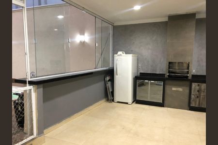 Casa para alugar com 226m², 4 quartos e 4 vagas