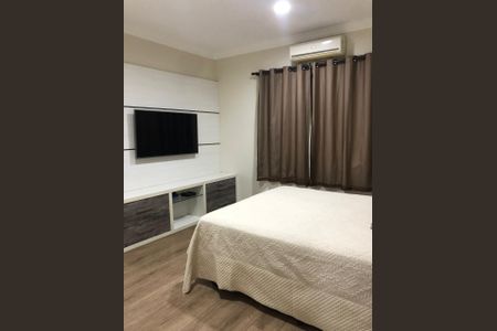 Casa para alugar com 226m², 4 quartos e 4 vagas