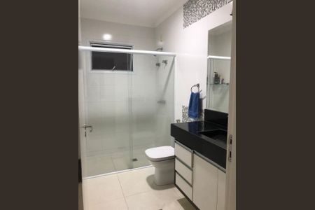 Casa para alugar com 226m², 4 quartos e 4 vagas