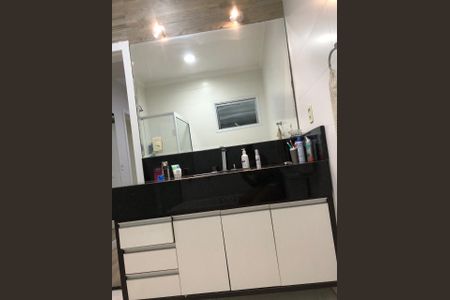 Casa para alugar com 226m², 4 quartos e 4 vagas