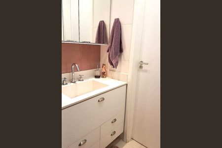 Apartamento à venda com 118m², 4 quartos e 2 vagas