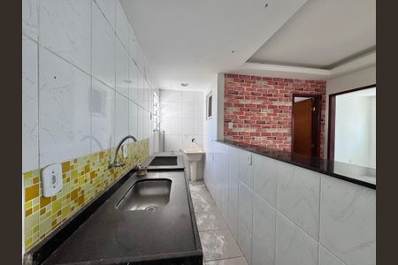 Apartamento à venda com 46m², 2 quartos e 1 vaga Apartamento à venda com 46m², 2 quartos e 1 vagaCozinha e Área de Serviço