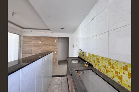 Apartamento à venda com 46m², 2 quartos e 1 vaga Apartamento à venda com 46m², 2 quartos e 1 vagaCozinha e Área de Serviço