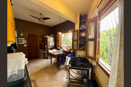 Apartamento à venda com 118m², 2 quartos e 1 vagaCozinha