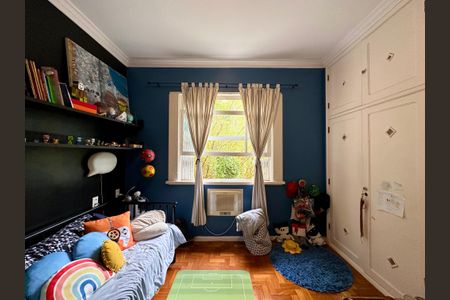 Quarto 1 de apartamento à venda com 2 quartos, 118m² em Cosme Velho, Rio de Janeiro