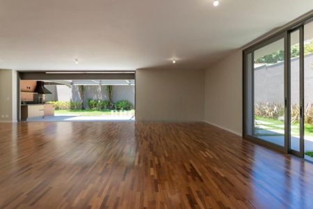 Casa à venda com 4 quartos, 371m² em Alto de Pinheiros, São Paulo