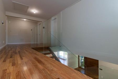 Casa à venda com 371m², 4 quartos e 6 vagas