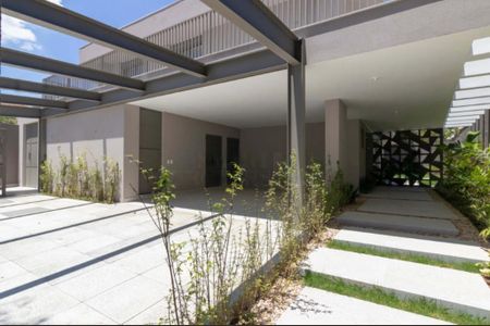 Casa à venda com 371m², 4 quartos e 6 vagas