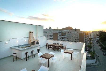 Apartamento à venda com 61m², 2 quartos e 1 vaga