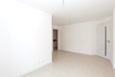 Apartamento à venda com 61m², 2 quartos e 1 vaga