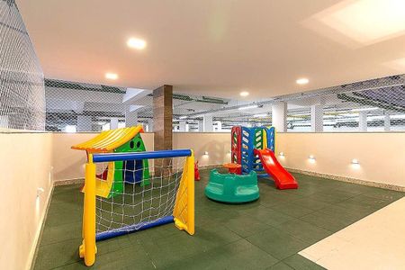 Apartamento à venda com 61m², 2 quartos e 1 vaga