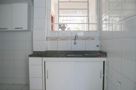 Casa à venda com 100m², 4 quartos e sem vaga