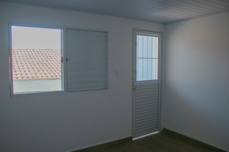 Casa à venda com 100m², 4 quartos e sem vaga