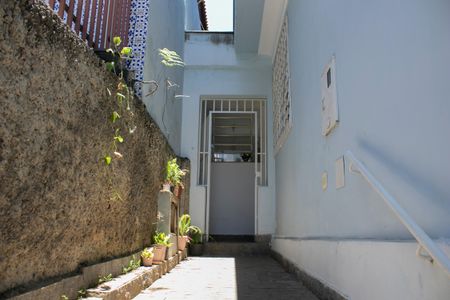 Casa à venda com 100m², 4 quartos e sem vaga