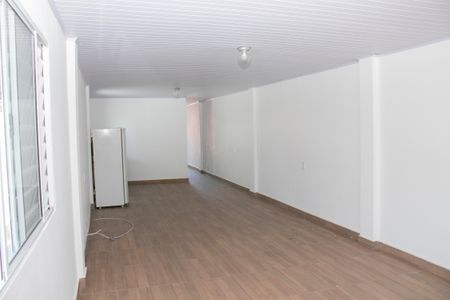 Casa à venda com 100m², 4 quartos e sem vaga