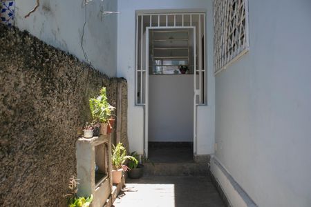 Casa à venda com 100m², 4 quartos e sem vaga