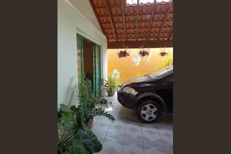 Casa à venda com 301m², 3 quartos e 3 vagas