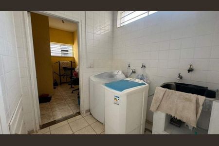 Casa à venda com 223m², 4 quartos e 3 vagas