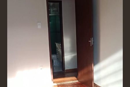 Casa de condomínio à venda com 58m², 2 quartos e 1 vagaQuarto 1